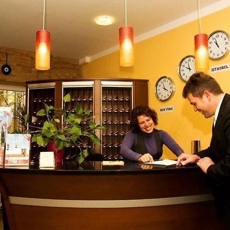 Atlas City Hotel Munchen Bagian luar foto