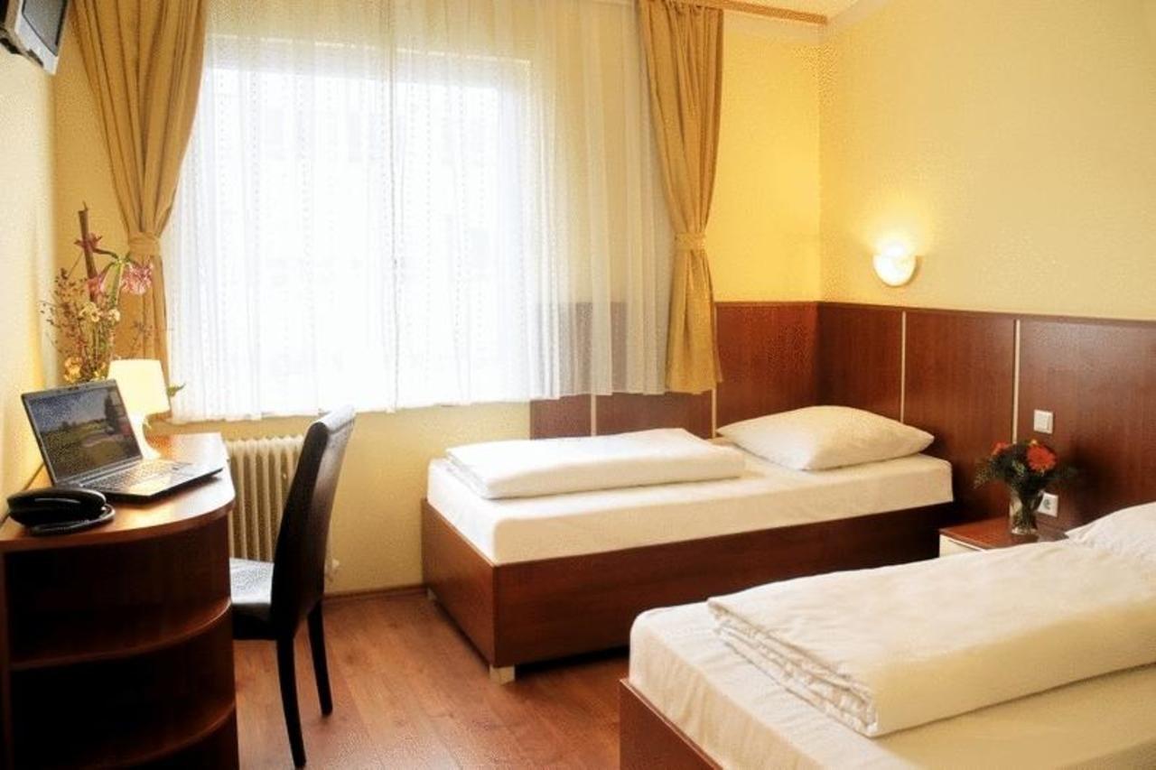 Atlas City Hotel Munchen Ruang foto