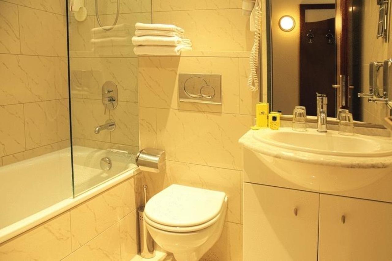 Atlas City Hotel Munchen Ruang foto
