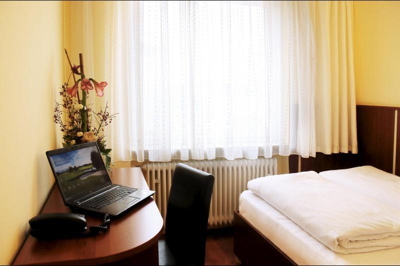 Atlas City Hotel Munchen Ruang foto