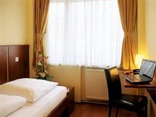 Atlas City Hotel Munchen Bagian luar foto