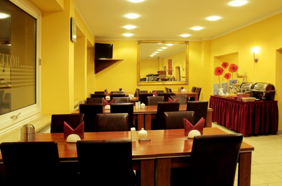 Atlas City Hotel Munchen Bagian luar foto
