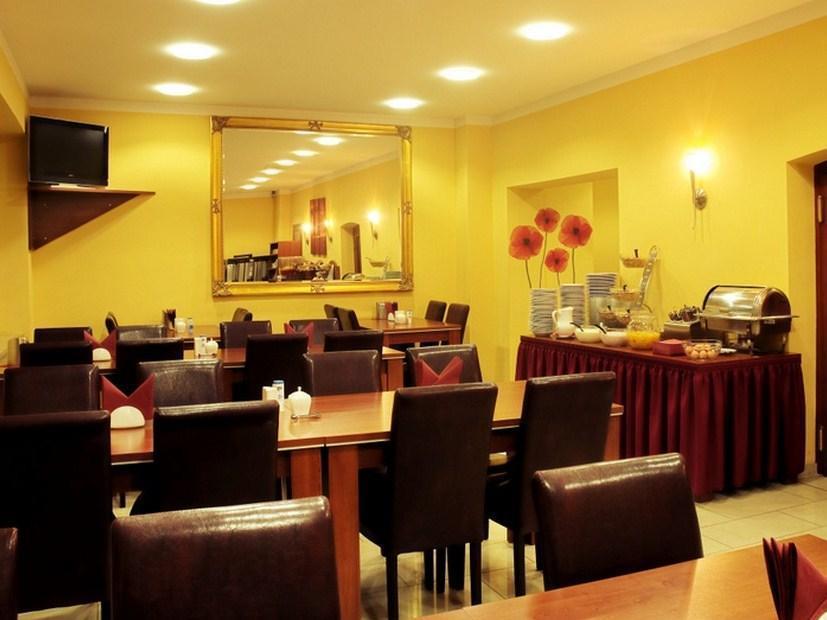 Atlas City Hotel Munchen Bagian luar foto